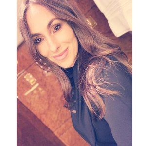 Meet your Posher, Nikki